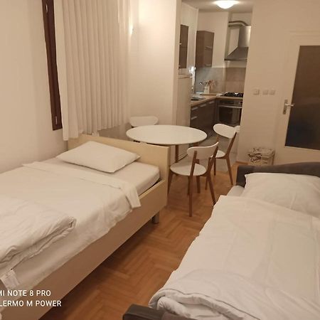Zagreb Lake Star & Included Garage Parking Place Esterno foto